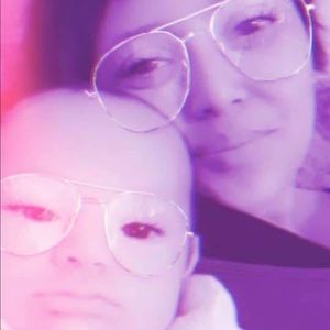 Meet your Posher, Roxanne